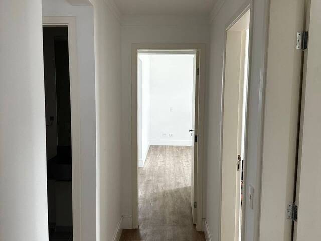 Apartamento para Locação em Centro - 13