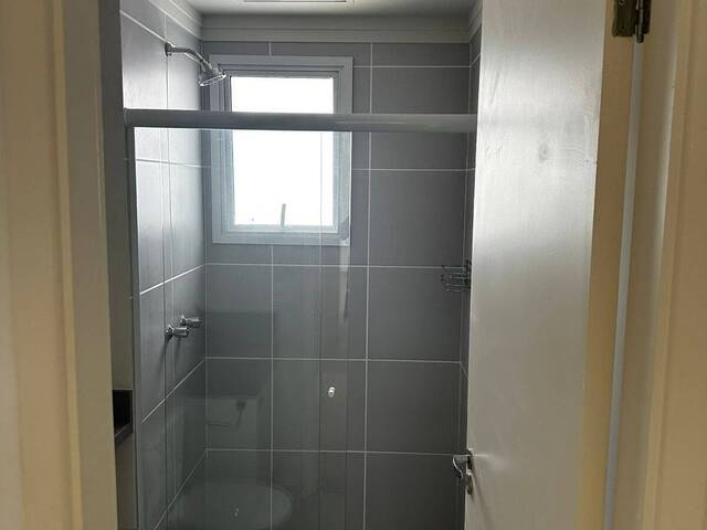 Apartamento para Locação em Centro - 17