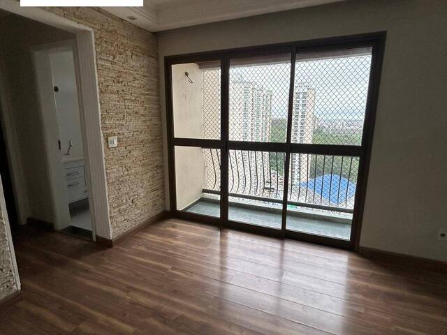 Apartamento para Venda em Chácara Agrindus - 11