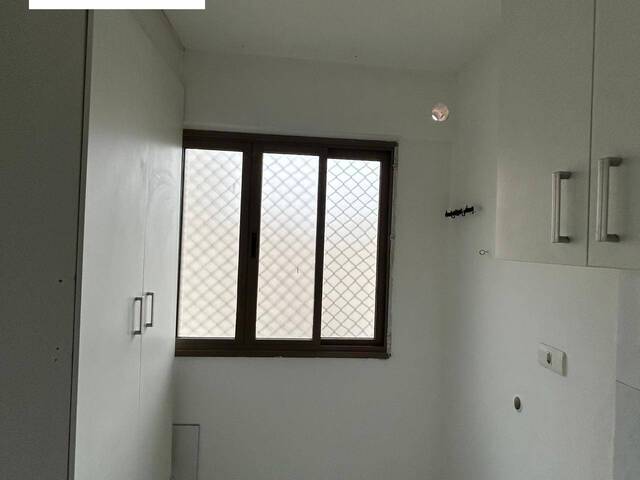 Apartamento para Venda em Chácara Agrindus - 10