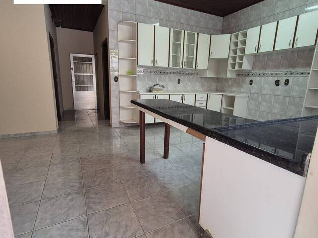 Casa para Venda em Jardim Batalha - 7