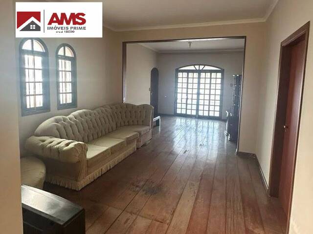 Casa para Venda em Jardim Batalha - 14