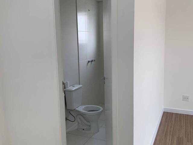 Apartamento para Locação em jardim santa bárbara - 27