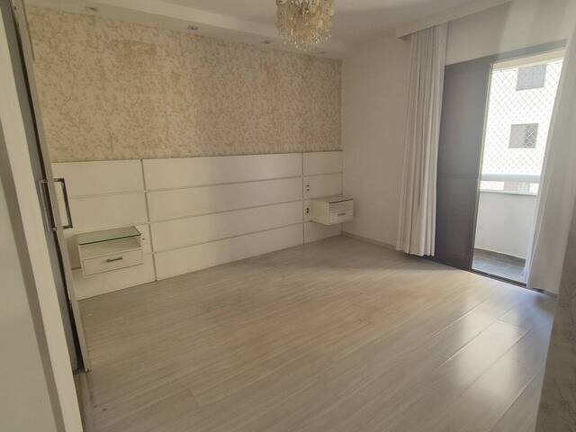 Apartamento para Venda em Chácara Agrindus - 5