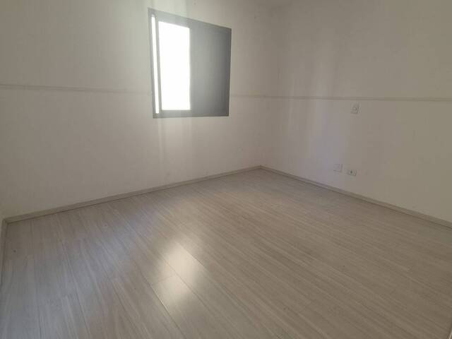 Apartamento para Venda em Chácara Agrindus - 8