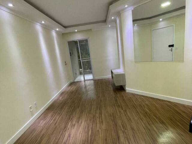 #689An - Apartamento para Venda em Taboão da Serra - SP - 2
