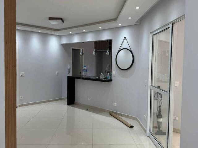 #701 - Apartamento para Venda em Embu das Artes - SP
