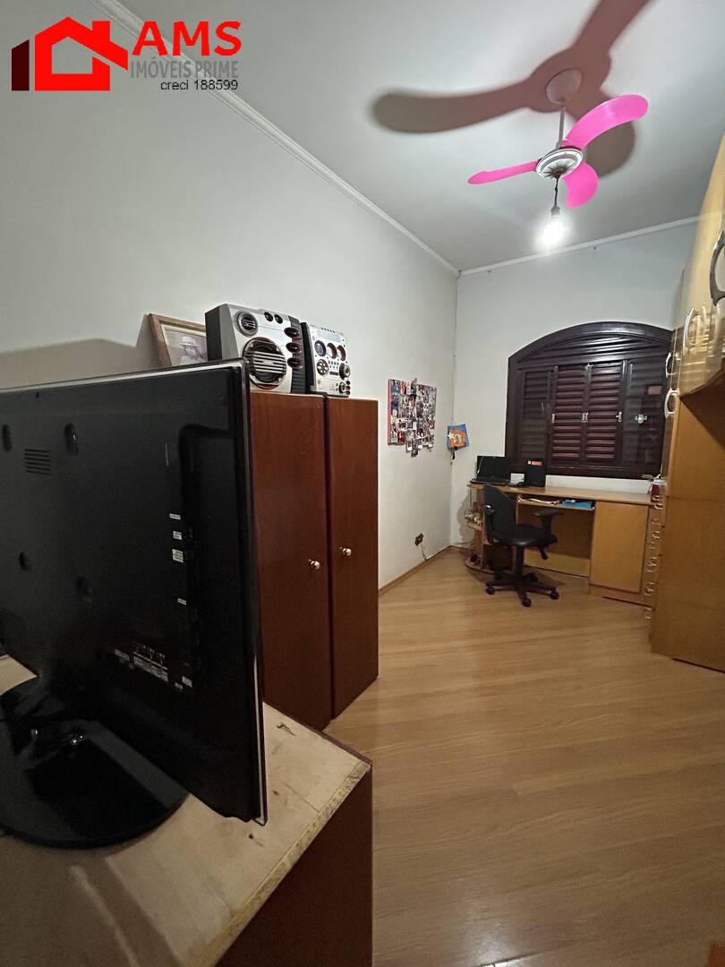 Casa para Venda em Taboão da Serra - 18