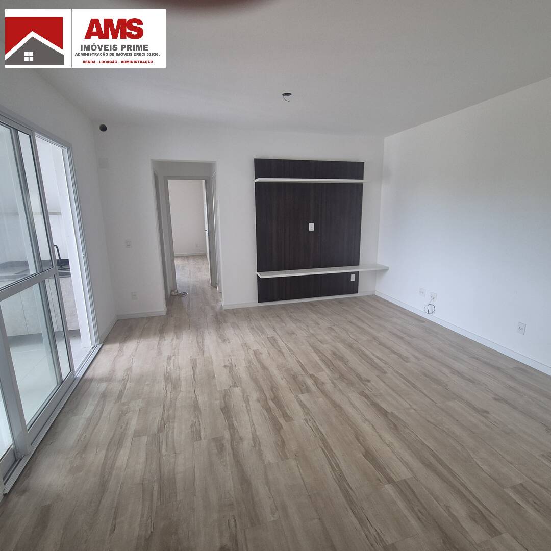Apartamento para Locação em Embu das Artes - 2